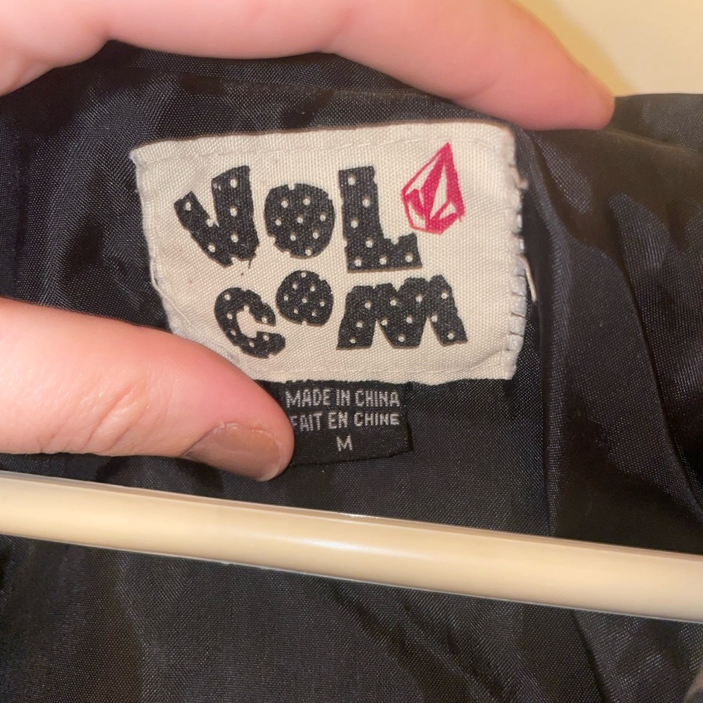 Volcom Jacket Size M - Picture 3 of 3